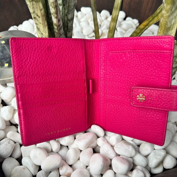 Tory Burch Robinson Pebbled Leather Snap Wallet - Hot Pink - Picture 6 of 8